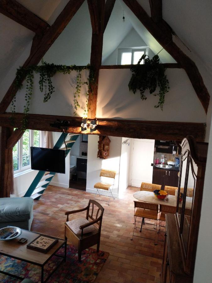 Bed and Breakfast Le Grand Barrois Crecy-la-Chapelle Esterno foto
