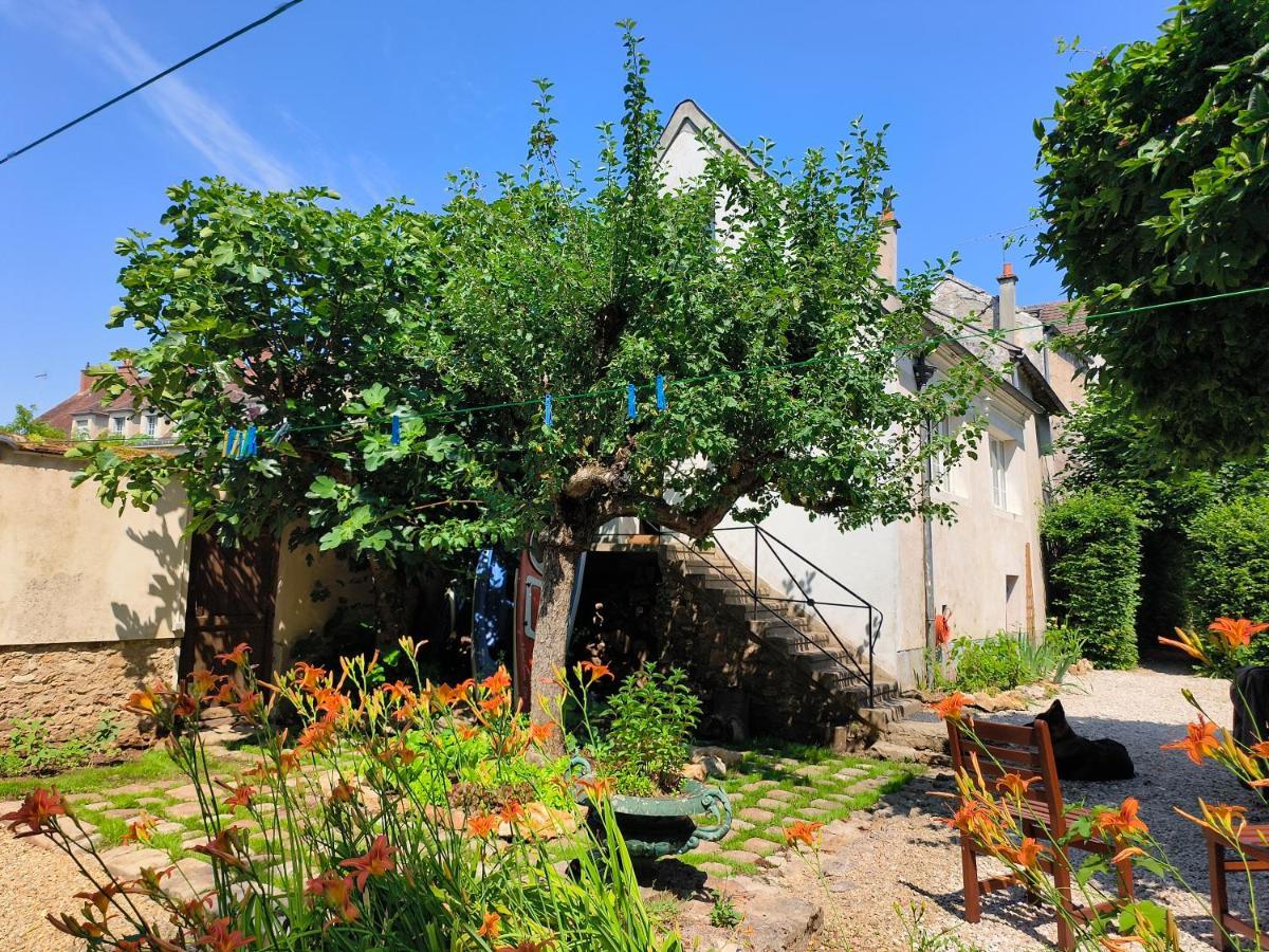 Bed and Breakfast Le Grand Barrois Crecy-la-Chapelle Esterno foto