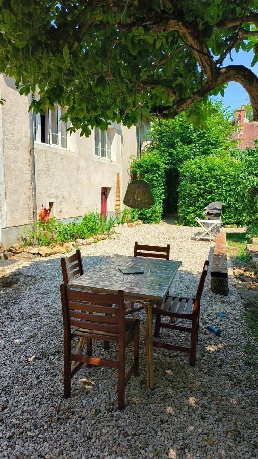 Bed and Breakfast Le Grand Barrois Crecy-la-Chapelle Esterno foto