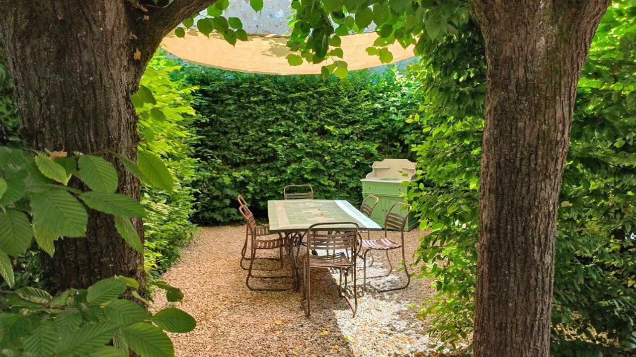 Bed and Breakfast Le Grand Barrois Crecy-la-Chapelle Esterno foto